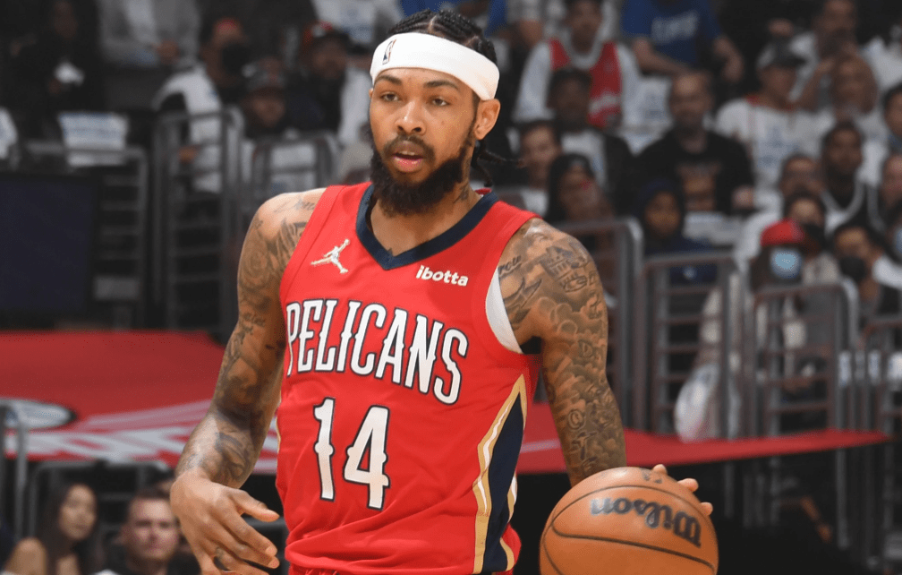 官方网站-风云突变！布鲁克林篮网关键时刻回应争议，NBA常规赛版图或变，更衣室稳定，心理建设被强调(布鲁克林篮网微博)